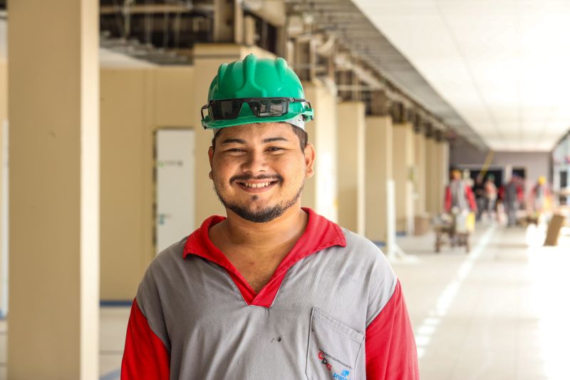 Matheus Santos  - Ajudante Civil <div class='credito_fotos'>Foto: Marcelo Lelis / Ag. Pará &nbsp;&nbsp;|&nbsp;&nbsp; <a href='/midias/2024/originais/18024_ae54d8b3-62eb-205d-2449-3020bb682f1f.jpg' download><i class='fa-solid fa-download'></i> Download</a></div>