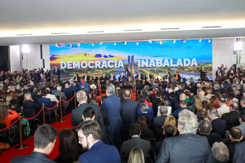  <div class='credito_fotos'>Foto: Bruno Carachesti / Agência Pará &nbsp;&nbsp;|&nbsp;&nbsp; <a href='/midias/2024/originais/18043_a05334a3-6010-4557-a85b-7f5783179912.jpg' download><i class='fa-solid fa-download'></i> Download</a></div>