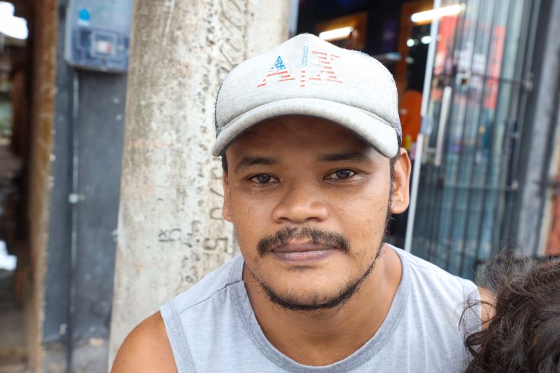 Elton Cardoso- Motorista de aplicativo <div class='credito_fotos'>Foto: Marcelo Lelis / Ag. Pará &nbsp;&nbsp;|&nbsp;&nbsp; <a href='/midias/2024/originais/18088_ce68e830-0037-2c98-12fa-8c74a6a509d6.jpg' download><i class='fa-solid fa-download'></i> Download</a></div>