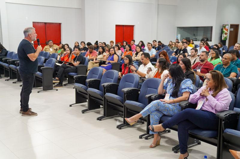  <div class='credito_fotos'>Foto: Bruno Cecim / Ag.Pará &nbsp;&nbsp;|&nbsp;&nbsp; <a href='/midias/2024/originais/18213_3e151e74-ab2d-26b6-478f-f5f660bd7c9f.jpg' download><i class='fa-solid fa-download'></i> Download</a></div>