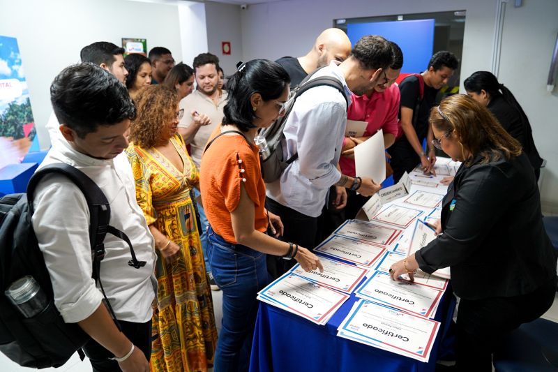  <div class='credito_fotos'>Foto: Bruno Cecim / Ag.Pará &nbsp;&nbsp;|&nbsp;&nbsp; <a href='/midias/2024/originais/18213_d22e53ad-954a-7a08-665d-17237883b07a.jpg' download><i class='fa-solid fa-download'></i> Download</a></div>