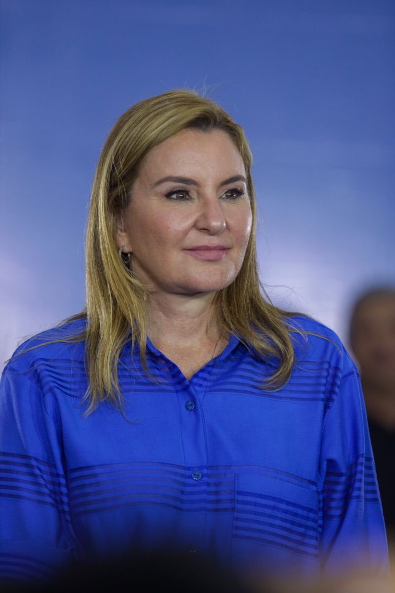 Evento GOV. HELDER BARBALHO EM  CASTANHAL - Fotos Pedro Guerreiro/ AgPará 

ARTESANATO MODELO
ENTREGA VIATURA ROSA DEAM 
ENTREGA VIATURAS PM 
TITULOS DE TERRA
SUA CASA
PRONUNCIAMENTO <div class='credito_fotos'>Foto: Pedro Guerreiro / Ag. Pará &nbsp;&nbsp;|&nbsp;&nbsp; <a href='/midias/2024/originais/18216_0dd840f4-7830-1035-6271-eae9538a9462.jpg' download><i class='fa-solid fa-download'></i> Download</a></div>