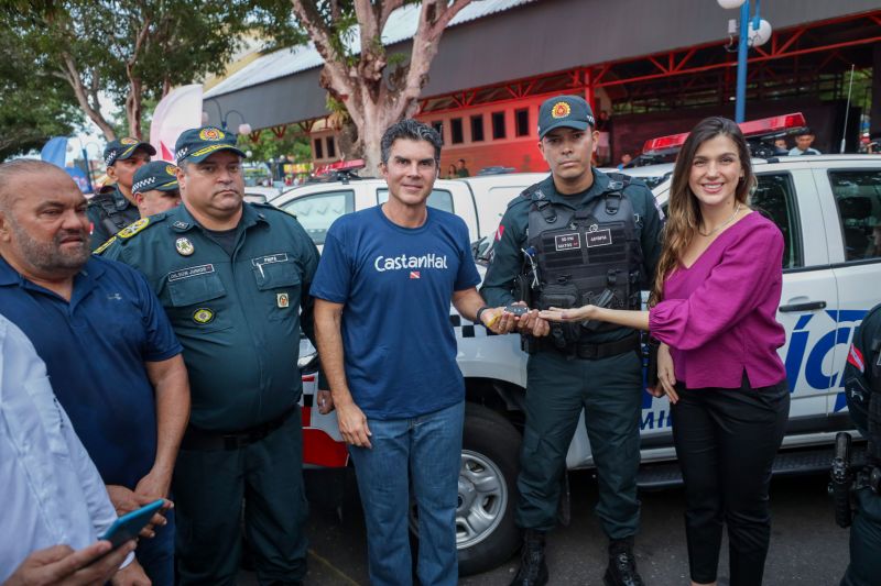 Evento GOV. HELDER BARBALHO EM  CASTANHAL - Fotos Pedro Guerreiro/ AgPará 

ARTESANATO MODELO
ENTREGA VIATURA ROSA DEAM 
ENTREGA VIATURAS PM 
TITULOS DE TERRA
SUA CASA
PRONUNCIAMENTO <div class='credito_fotos'>Foto: Pedro Guerreiro / Ag. Pará &nbsp;&nbsp;|&nbsp;&nbsp; <a href='/midias/2024/originais/18216_4414c5d8-6fe7-d109-3d6d-141b49b8c546.jpg' download><i class='fa-solid fa-download'></i> Download</a></div>