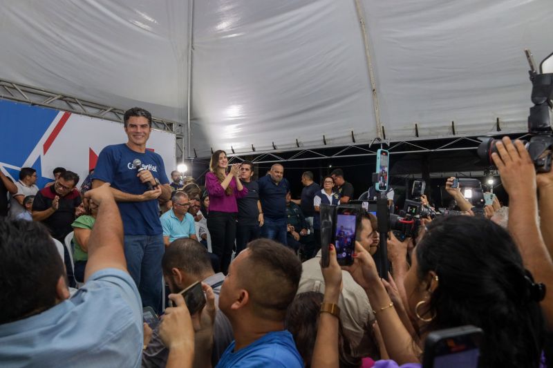 Evento GOV. HELDER BARBALHO EM  CASTANHAL - Fotos Pedro Guerreiro/ AgPará 

ARTESANATO MODELO
ENTREGA VIATURA ROSA DEAM 
ENTREGA VIATURAS PM 
TITULOS DE TERRA
SUA CASA
PRONUNCIAMENTO <div class='credito_fotos'>Foto: Pedro Guerreiro / Ag. Pará &nbsp;&nbsp;|&nbsp;&nbsp; <a href='/midias/2024/originais/18216_637c8df3-a07f-d465-7c96-7e6e61951019.jpg' download><i class='fa-solid fa-download'></i> Download</a></div>