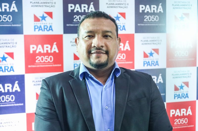 Wanderclay Nascimento, diretor  Saneamento Ambiental da Secretaria das Cidades e Integração Regional (SECIR) <div class='credito_fotos'>Foto: Bruno Cecim / Ag.Pará &nbsp;&nbsp;|&nbsp;&nbsp; <a href='/midias/2024/originais/18406_b8befa79-487a-5b08-a3d9-aa04bbc87e93.jpg' download><i class='fa-solid fa-download'></i> Download</a></div>