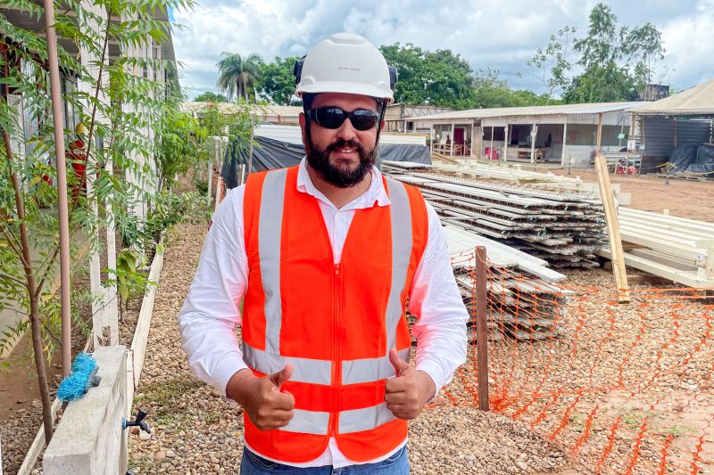 engenheiro Adiles Júnior. <div class='credito_fotos'>Foto: Rosivaldo Almeida / Agência Pará &nbsp;&nbsp;|&nbsp;&nbsp; <a href='/midias/2024/originais/18443_0e841043-a99a-d838-45ef-e7695355f440.jpg' download><i class='fa-solid fa-download'></i> Download</a></div>