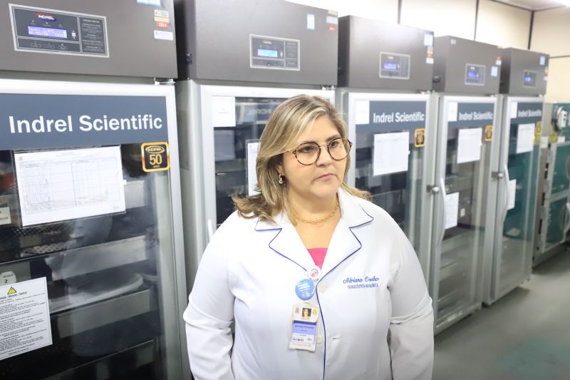 Adriana Pimenta, gerente de Distribuição de Produtos Hemoterápicos do Hemopa <div class='credito_fotos'>Foto: Bruno Cruz / Ag. Pará &nbsp;&nbsp;|&nbsp;&nbsp; <a href='/midias/2024/originais/18456_fa0c7c57-1950-9257-f14c-563dd5b22b43.jpg' download><i class='fa-solid fa-download'></i> Download</a></div>
