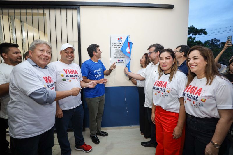 Agenda Governador Castanhal/Imagens de apoio do Centro Hemodinâmica

Fotos Bruno Cecim/Agência Pará
 <div class='credito_fotos'>Foto: Alex Ribeiro / Ag. Pará &nbsp;&nbsp;|&nbsp;&nbsp; <a href='/midias/2024/originais/18463_0814f53d-a95b-cd9b-ebf2-80a0e307c97f.jpg' download><i class='fa-solid fa-download'></i> Download</a></div>