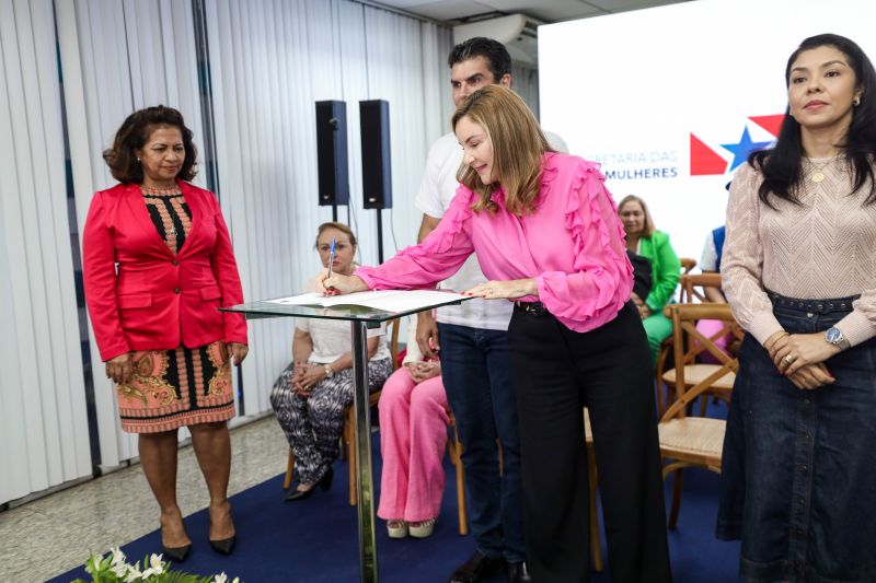  <div class='credito_fotos'>Foto: Alex Ribeiro / Ag. Pará &nbsp;&nbsp;|&nbsp;&nbsp; <a href='/midias/2024/originais/18494_cfe459ce-6f8f-2a57-6b55-d27c99715494.jpg' download><i class='fa-solid fa-download'></i> Download</a></div>