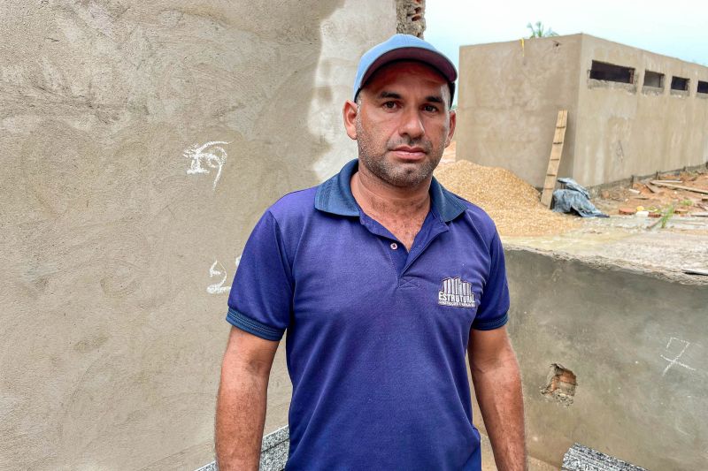 Charles José Lima - Encarregado de obras <div class='credito_fotos'>Foto: Rosivaldo Almeida / Agência Pará &nbsp;&nbsp;|&nbsp;&nbsp; <a href='/midias/2024/originais/18559_4a1f1942-40e7-ef5e-d841-7f4fcaebb88b.jpg' download><i class='fa-solid fa-download'></i> Download</a></div>