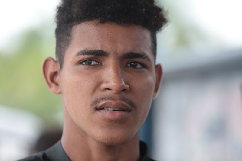 Kelissom junior -morador <div class='credito_fotos'>Foto: Bruno Cruz / Ag. Pará &nbsp;&nbsp;|&nbsp;&nbsp; <a href='/midias/2024/originais/18703_b1578553-729a-3f52-2baf-a1a986868a3c.jpg' download><i class='fa-solid fa-download'></i> Download</a></div>