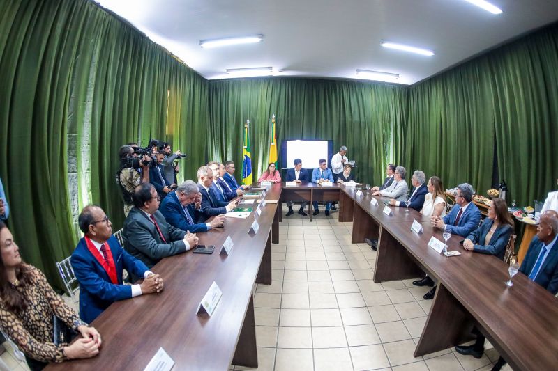  <div class='credito_fotos'>Foto: Marco Santos / Ag. Pará &nbsp;&nbsp;|&nbsp;&nbsp; <a href='/midias/2024/originais/18712_19eb2f52-cb41-f359-09b0-1f8257dde574.jpg' download><i class='fa-solid fa-download'></i> Download</a></div>