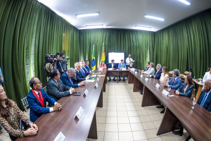  <div class='credito_fotos'>Foto: Marco Santos / Ag. Pará &nbsp;&nbsp;|&nbsp;&nbsp; <a href='/midias/2024/originais/18712_adac9ad1-6a64-a632-62bb-86dfe52d1070.jpg' download><i class='fa-solid fa-download'></i> Download</a></div>