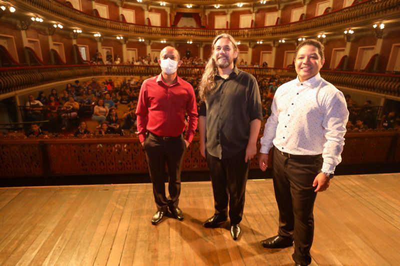  <div class='credito_fotos'>Foto: Bruno Cecim / Ag.Pará &nbsp;&nbsp;|&nbsp;&nbsp; <a href='/midias/2024/originais/18725_0ef8f614-4600-30f0-9df9-da514e4ce57d.jpg' download><i class='fa-solid fa-download'></i> Download</a></div>