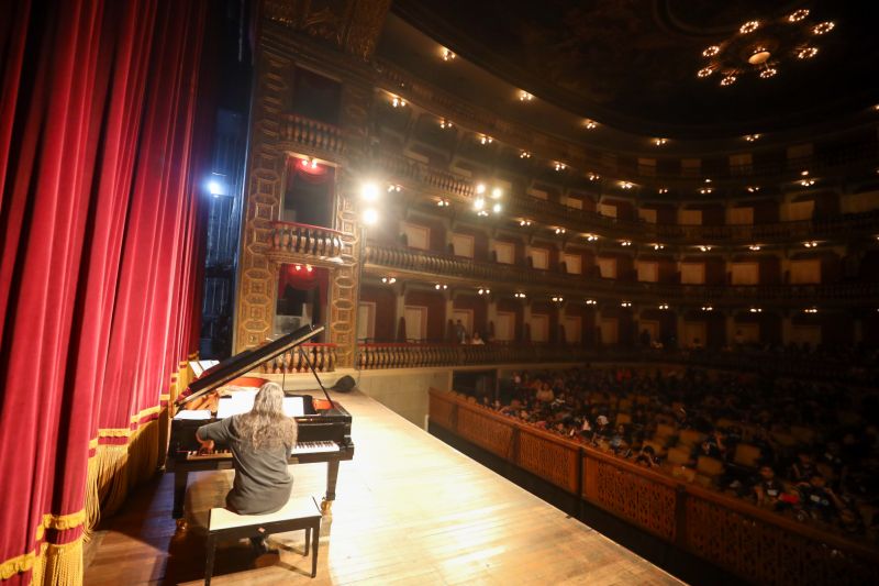  <div class='credito_fotos'>Foto: Bruno Cecim / Ag.Pará &nbsp;&nbsp;|&nbsp;&nbsp; <a href='/midias/2024/originais/18725_e0c4d274-1f17-9a82-4ebe-ff162d1e4329.jpg' download><i class='fa-solid fa-download'></i> Download</a></div>