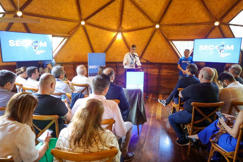  <div class='credito_fotos'>Foto: Bruno Cecim / Ag.Pará &nbsp;&nbsp;|&nbsp;&nbsp; <a href='/midias/2024/originais/18757_0c6ef508-8d93-bf44-c93e-1ef31ff7d16e.jpg' download><i class='fa-solid fa-download'></i> Download</a></div>