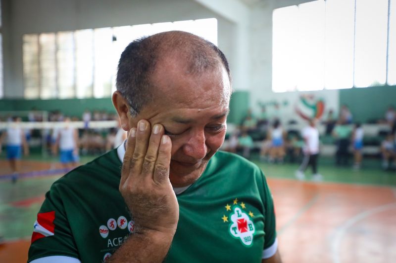 Valdir Aguiar - Professor da Seel responsável pelo Programa Parádesporto e presidente da Associação Clube Esporte Adaptado em Belém (Aceab) <div class='credito_fotos'>Foto: Marcelo Lelis / Ag. Pará &nbsp;&nbsp;|&nbsp;&nbsp; <a href='/midias/2024/originais/18793_12b9766c-b079-d20e-d65a-560a1840b931.jpg' download><i class='fa-solid fa-download'></i> Download</a></div>