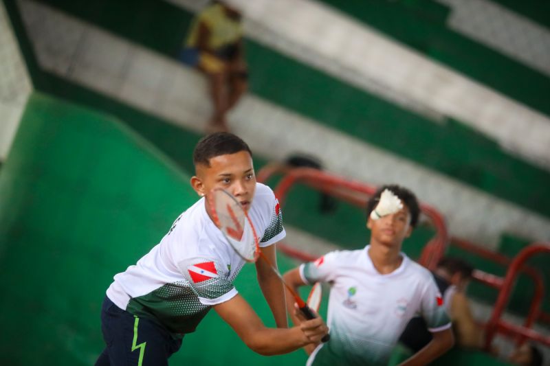 Anderson Nascimento, 16 anos, atleta do parabadminton <div class='credito_fotos'>Foto: Marcelo Lelis / Ag. Pará &nbsp;&nbsp;|&nbsp;&nbsp; <a href='/midias/2024/originais/18793_d21eac8b-0308-db5c-8f52-02e8114124e3.jpg' download><i class='fa-solid fa-download'></i> Download</a></div>