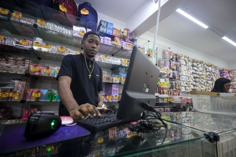  <div class='credito_fotos'>Foto: Wellyngton Coelho / Ag.Pará &nbsp;&nbsp;|&nbsp;&nbsp; <a href='/midias/2024/originais/18820_e337f2fe-96f4-1a77-cb60-7a0159e9ed87.jpg' download><i class='fa-solid fa-download'></i> Download</a></div>