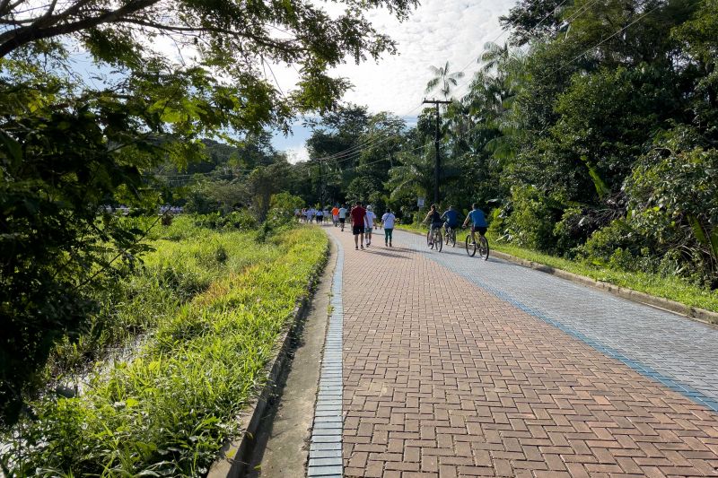  <div class='credito_fotos'>Foto: Vinícius Leal / Ascom Ideflor-Bio &nbsp;&nbsp;|&nbsp;&nbsp; <a href='/midias/2024/originais/18852_cfe3868c-6c2d-9fa6-09d6-120b29f4c970.jpg' download><i class='fa-solid fa-download'></i> Download</a></div>