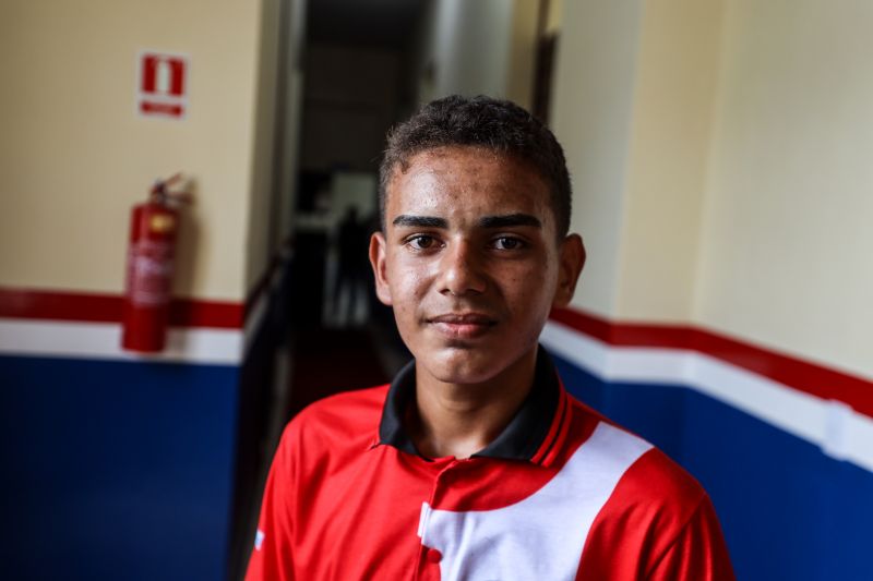 Enzo Gabriel, aluno de administração <div class='credito_fotos'>Foto: Marcelo Lelis / Ag. Pará &nbsp;&nbsp;|&nbsp;&nbsp; <a href='/midias/2024/originais/18885_89c8c487-9e5d-b353-174c-c7fecc58b937.jpg' download><i class='fa-solid fa-download'></i> Download</a></div>