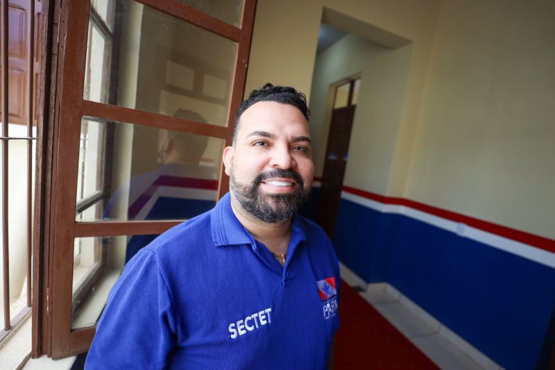 Washington Corrêa, Diretor de educação da secretaria de ciências e tecnologia <div class='credito_fotos'>Foto: Marcelo Lelis / Ag. Pará &nbsp;&nbsp;|&nbsp;&nbsp; <a href='/midias/2024/originais/18885_e83321fd-b128-2287-0e1e-02487435d605.jpg' download><i class='fa-solid fa-download'></i> Download</a></div>