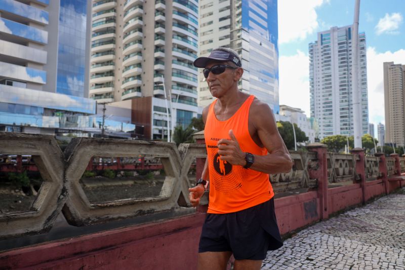 Manuel Oliveira - corredor 
 <div class='credito_fotos'>Foto: Bruno Cecim / Ag.Pará &nbsp;&nbsp;|&nbsp;&nbsp; <a href='/midias/2024/originais/18908_17564af4-0abb-4d2b-a64a-b07a55f1e965.jpg' download><i class='fa-solid fa-download'></i> Download</a></div>