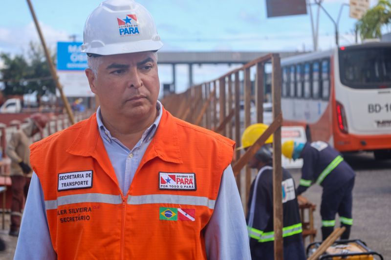 Adler Silveira, Secretário da Seinfra  <div class='credito_fotos'>Foto: Bruno Cecim / Ag.Pará &nbsp;&nbsp;|&nbsp;&nbsp; <a href='/midias/2024/originais/18908_303a8408-863f-2559-4e43-57f3df1321dc.jpg' download><i class='fa-solid fa-download'></i> Download</a></div>