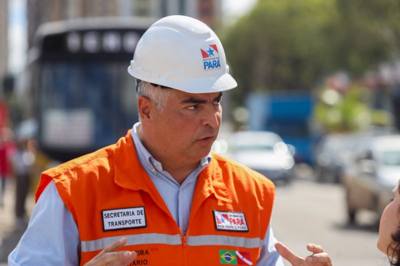 Adler Silveira, Secretário da Seinfra  <div class='credito_fotos'>Foto: Bruno Cecim / Ag.Pará &nbsp;&nbsp;|&nbsp;&nbsp; <a href='/midias/2024/originais/18908_43341b6a-ec22-5f26-d9cd-8f5dde2f3b9b.jpg' download><i class='fa-solid fa-download'></i> Download</a></div>