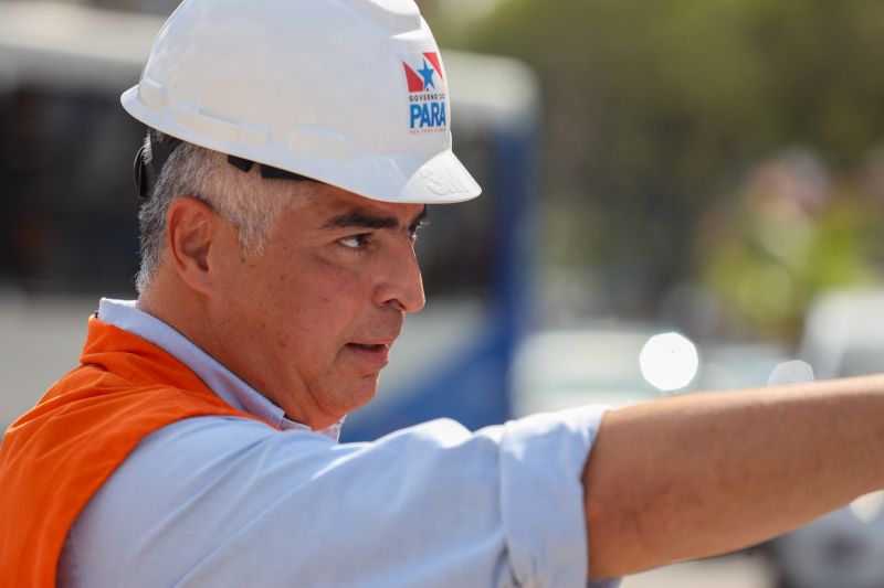 Adler Silveira, Secretário da Seinfra  <div class='credito_fotos'>Foto: Bruno Cecim / Ag.Pará &nbsp;&nbsp;|&nbsp;&nbsp; <a href='/midias/2024/originais/18908_464fe215-ac9b-f87f-af6f-e6b8209fe62b.jpg' download><i class='fa-solid fa-download'></i> Download</a></div>