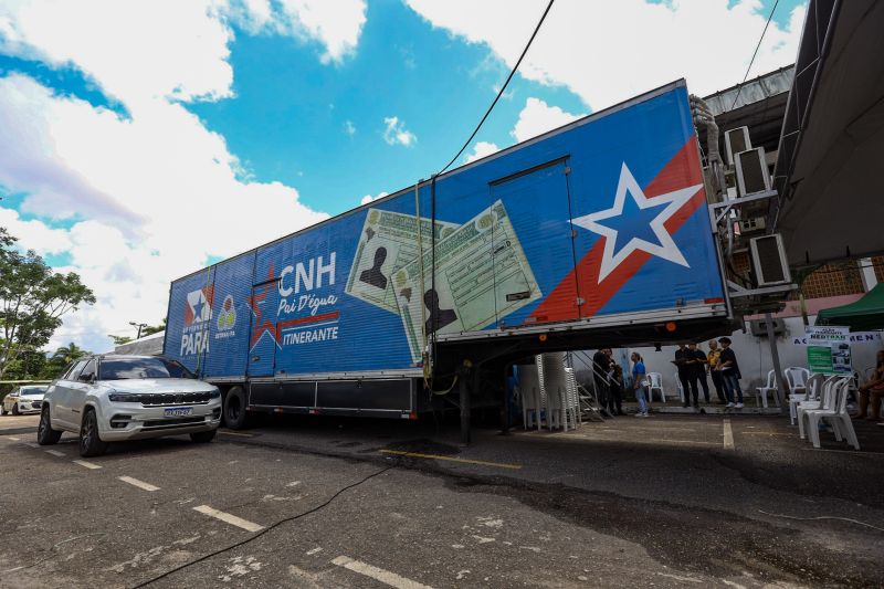  <div class='credito_fotos'>Foto: ASDECOM / DETRAN &nbsp;&nbsp;|&nbsp;&nbsp; <a href='/midias/2024/originais/18925_b72820b3-b56d-c2ed-d5c7-ee19691e86ea.jpg' download><i class='fa-solid fa-download'></i> Download</a></div>