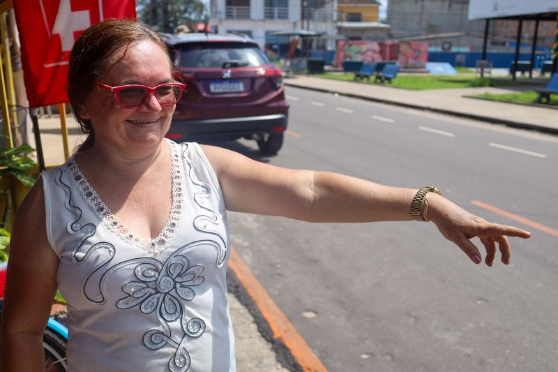 - Maria Souza - trabalha 6 anos no comércio do bairro , rua Tapajos, Marituba <div class='credito_fotos'>Foto: Bruno Cecim / Ag.Pará &nbsp;&nbsp;|&nbsp;&nbsp; <a href='/midias/2024/originais/19987_9772adf6-d207-a39b-3e27-619ecbd628df.jpg' download><i class='fa-solid fa-download'></i> Download</a></div>