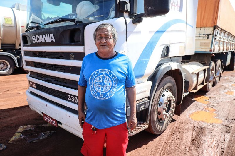 Caminhoneiro, Edson Tokawa  <div class='credito_fotos'>Foto: Bruno Cecim / Ag.Pará &nbsp;&nbsp;|&nbsp;&nbsp; <a href='/midias/2024/originais/20013_80e6cfb0-465d-5210-6a80-dd0b6f3d42b2.jpg' download><i class='fa-solid fa-download'></i> Download</a></div>