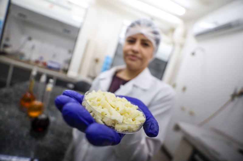 Carla Carolina Meneses, pós doc