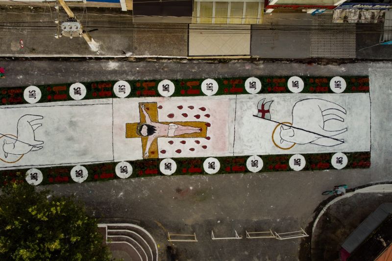 Tradição cultural e religiosa leva fiéis às ruas de Capanema para celebrar Corpus Christi 


Fotos: Augusto Miranda / AGPARÁ <div class='credito_fotos'>Foto: Augusto Miranda / Ag. Pará &nbsp;&nbsp;|&nbsp;&nbsp; <a href='/midias/2024/originais/20057_ace30314-bc34-56a2-e251-ec750a3373ea.jpg' download><i class='fa-solid fa-download'></i> Download</a></div>