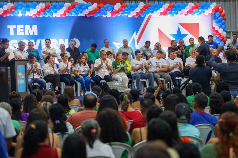 Agenda Gov PEIXE BOI - Fotos Pedro Guerreiro

PopulaÃ§Ã£o de Peixe-Boi comemora a entrega de nova escola Jonathas Pontes Athias <div class='credito_fotos'>Foto: Pedro Guerreiro / Ag. Pará &nbsp;&nbsp;|&nbsp;&nbsp; <a href='/midias/2024/originais/20066_4113da90-36a5-fe41-3beb-a6f1dafd0402.jpg' download><i class='fa-solid fa-download'></i> Download</a></div>
