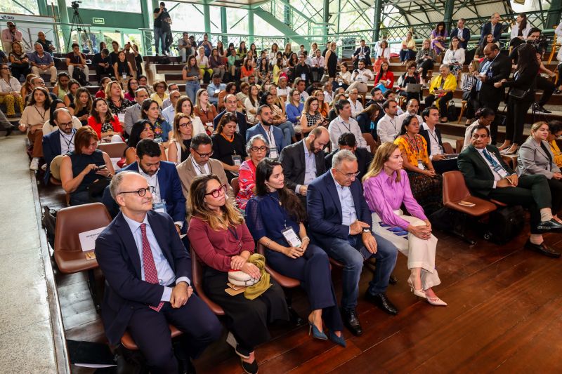 Vice Governadora - Convite_AÃ§Ã£o Pensando Bem - Fotos Bruno Cecim_ AgÃªncia ParÃ¡ <div class='credito_fotos'>Foto: Bruno Cecim / Ag.Pará &nbsp;&nbsp;|&nbsp;&nbsp; <a href='/midias/2024/originais/20074_8de31b56-dc0e-8e7a-cee7-a7e53e4577f8.jpg' download><i class='fa-solid fa-download'></i> Download</a></div>