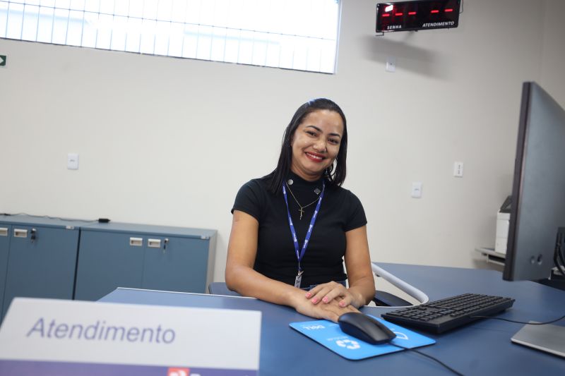 Kelly Alves - Técnica Bancária