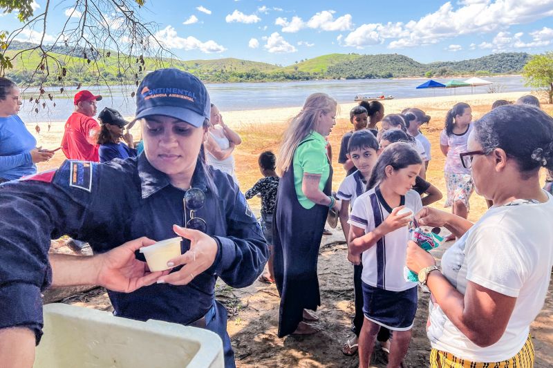 Soltura de 3 mil quelônios no rio Araguaia marcam programação pelo “Junho Verde” no sudeste paraense <div class='credito_fotos'>Foto: João Vitor Santos / Ascom Ideflor-Bio &nbsp;&nbsp;|&nbsp;&nbsp; <a href='/midias/2024/originais/20124_39af0df5-236d-d46c-660f-0dd3cca11b2a.jpg' download><i class='fa-solid fa-download'></i> Download</a></div>
