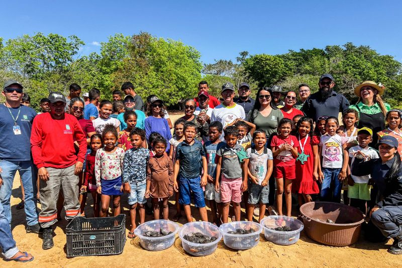 Soltura de 3 mil quelônios no rio Araguaia marcam programação pelo “Junho Verde” no sudeste paraense <div class='credito_fotos'>Foto: João Vitor Santos / Ascom Ideflor-Bio &nbsp;&nbsp;|&nbsp;&nbsp; <a href='/midias/2024/originais/20124_c16806fe-38e2-ae7c-e8d0-595b47f3fca9.jpg' download><i class='fa-solid fa-download'></i> Download</a></div>