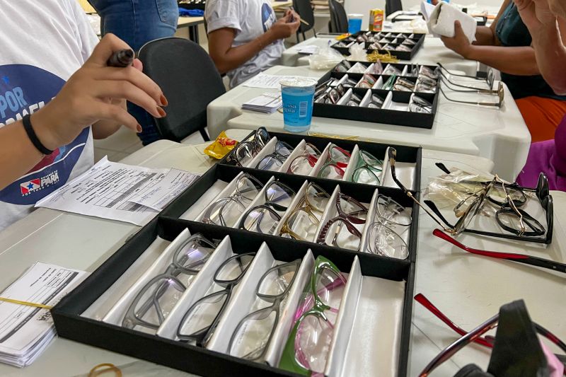 Estado leva serviços de saúde, lazer e cidadania aos moradores do Icuí-Guajará, em Ananindeua <div class='credito_fotos'>Foto: Lucas Dias / Nucom Seac &nbsp;&nbsp;|&nbsp;&nbsp; <a href='/midias/2024/originais/20140_4aa2b635-6576-227a-1738-2b31d8c79128.jpg' download><i class='fa-solid fa-download'></i> Download</a></div>