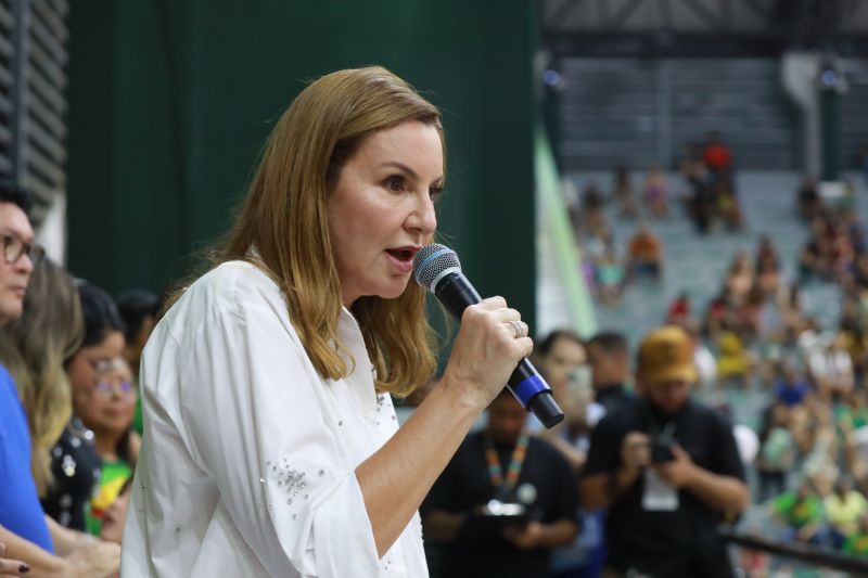 inauguração complexo esportivo 
Barcarena
Fotos:Bruno cruz/ Ag Pará 
 <div class='credito_fotos'>Foto: Bruno Cruz / Ag. Pará &nbsp;&nbsp;|&nbsp;&nbsp; <a href='/midias/2024/originais/20146_10532f21-89ee-f92e-33f1-d3c2ffcf5d35.jpg' download><i class='fa-solid fa-download'></i> Download</a></div>