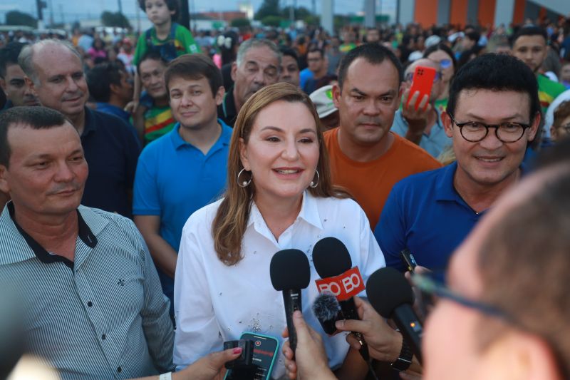 inauguração complexo esportivo 
Barcarena
Fotos:Bruno cruz/ Ag Pará 
 <div class='credito_fotos'>Foto: Bruno Cruz / Ag. Pará &nbsp;&nbsp;|&nbsp;&nbsp; <a href='/midias/2024/originais/20146_4933f1dd-0722-8554-b7dc-7681fc2e821b.jpg' download><i class='fa-solid fa-download'></i> Download</a></div>