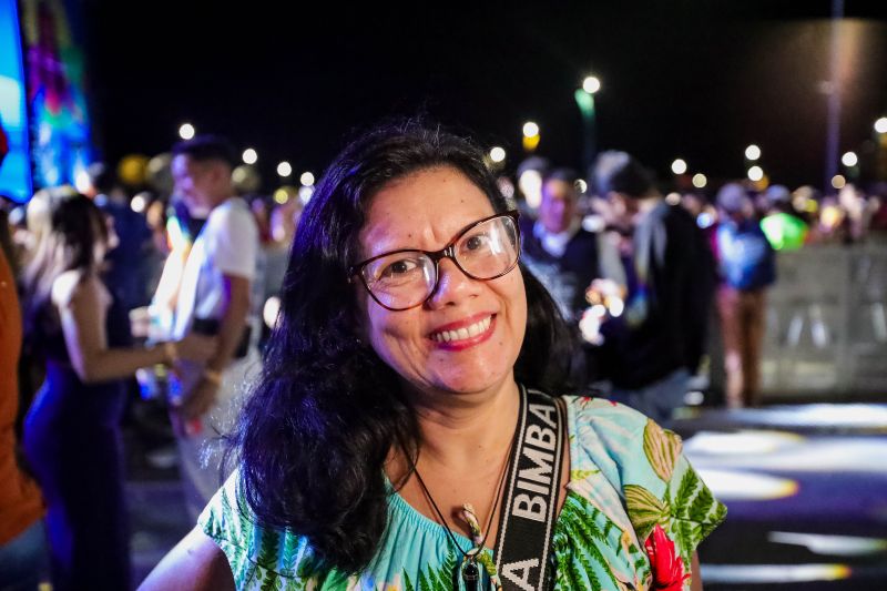 Márcia Simone - Deficiente auditiva, prof ufpa