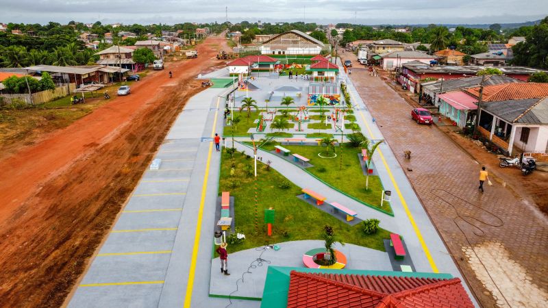 20/06/24 ALMEIRIM
Inauguração do Complexo Urbanística Frei Constâncio.
* Inauguração de Pavimentação Asfáltica de Vias do
Município.
* Entrega de Benefícios do Programa Habitacional Sua
Casa.

FOTOS:RONI MOREIRA/AG.PARÁ <div class='credito_fotos'>Foto: Roni Moreira / Ag.Pará &nbsp;&nbsp;|&nbsp;&nbsp; <a href='/midias/2024/originais/20268_e8d24f12-277f-80d9-0d36-a0c876c01441.jpg' download><i class='fa-solid fa-download'></i> Download</a></div>