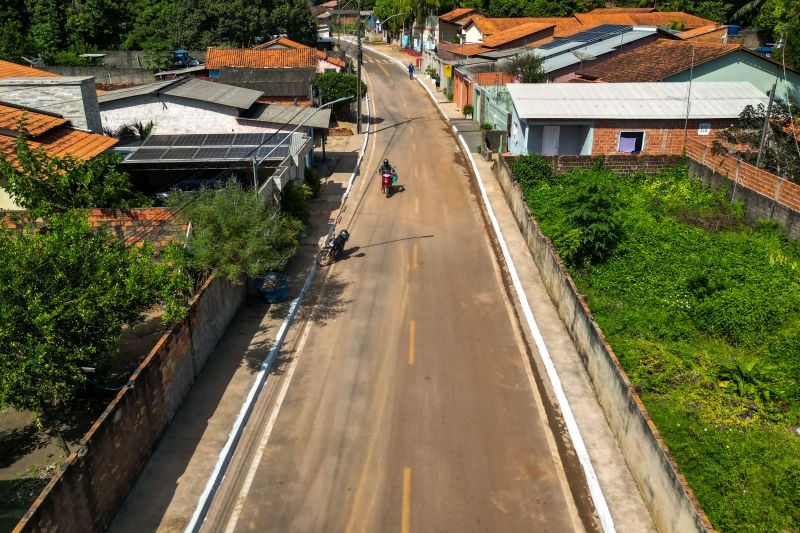 fotos;: Raphael Luz / AGPARÁ

 Entrega Via Asfaltadas + Entrega Centro de Eventos Ione Gantus + Sua Casa + Cred Cidadao <div class='credito_fotos'>Foto: Raphael Luz / Ag. Pará &nbsp;&nbsp;|&nbsp;&nbsp; <a href='/midias/2024/originais/20270_5dd2a45f-d540-f32f-5b12-3e21b50af865.jpg' download><i class='fa-solid fa-download'></i> Download</a></div>