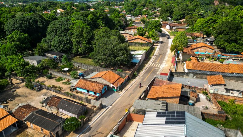 fotos;: Raphael Luz / AGPARÁ

 Entrega Via Asfaltadas + Entrega Centro de Eventos Ione Gantus + Sua Casa + Cred Cidadao <div class='credito_fotos'>Foto: Raphael Luz / Ag. Pará &nbsp;&nbsp;|&nbsp;&nbsp; <a href='/midias/2024/originais/20270_8bf17834-7e2e-7109-4659-e14b11cd6381.jpg' download><i class='fa-solid fa-download'></i> Download</a></div>