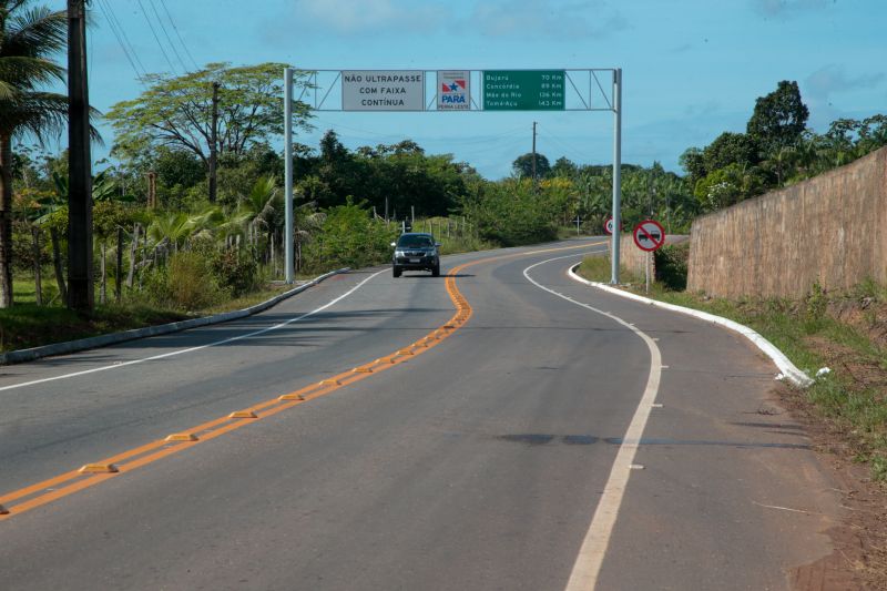 Governador Helder Barbalho Inauguração da Perna Leste

 Fotos Marco Santos/ Ag Pará <div class='credito_fotos'>Foto: Marco Santos / Ag. Pará &nbsp;&nbsp;|&nbsp;&nbsp; <a href='/midias/2024/originais/20297_0ee0a50b-40ff-04f7-37a1-914989e3aa4e.jpg' download><i class='fa-solid fa-download'></i> Download</a></div>