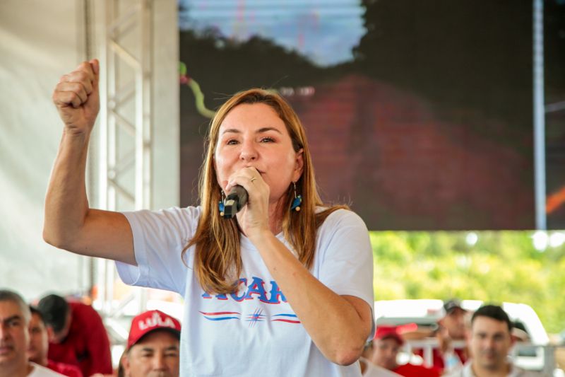 Governador Helder Barbalho Inauguração da Perna Leste

 Fotos Marco Santos/ Ag Pará <div class='credito_fotos'>Foto: Marco Santos / Ag. Pará &nbsp;&nbsp;|&nbsp;&nbsp; <a href='/midias/2024/originais/20297_14a5cf22-4cde-f1f7-3fc9-56f84c8e1f90.jpg' download><i class='fa-solid fa-download'></i> Download</a></div>