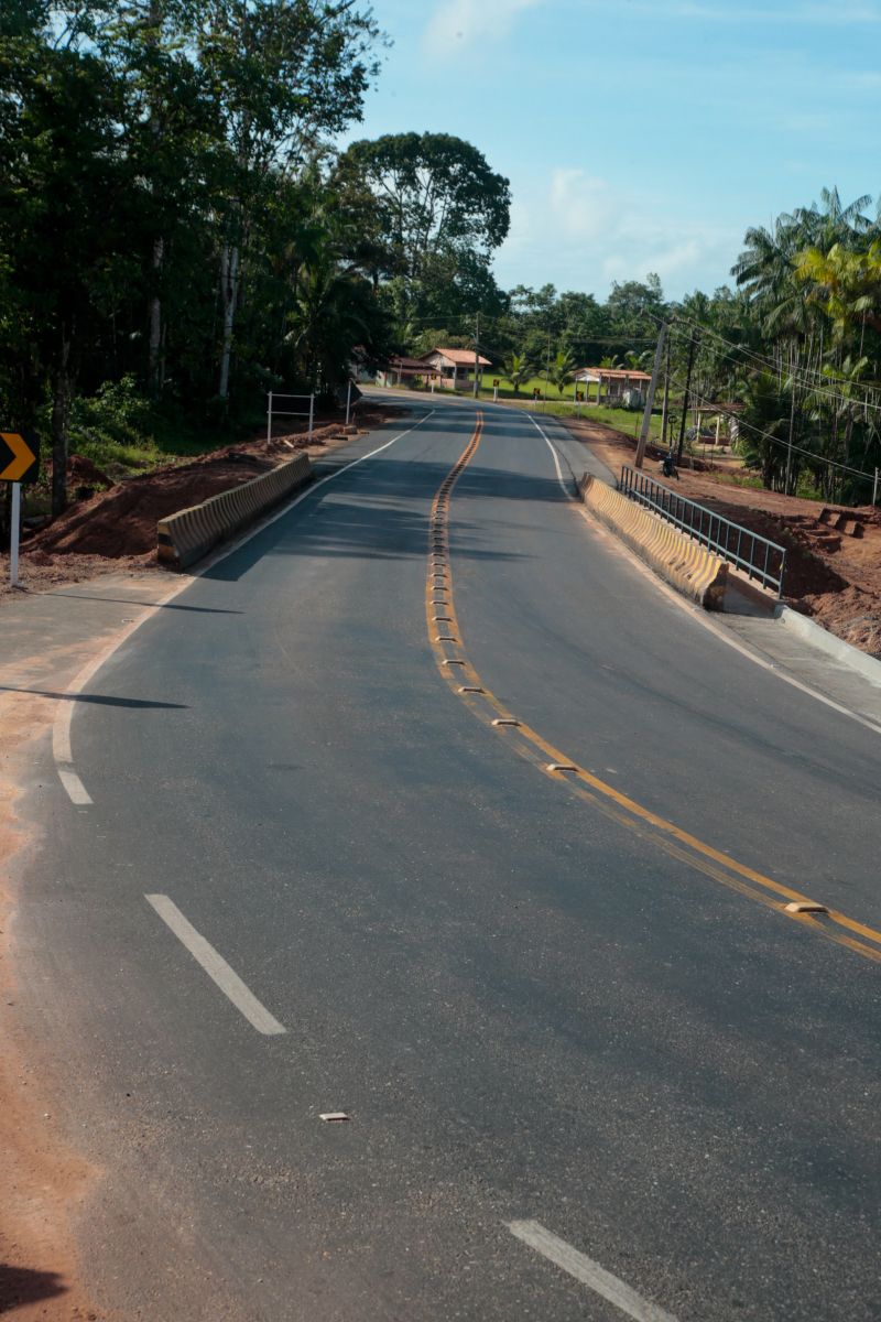 Governador Helder Barbalho Inauguração da Perna Leste

 Fotos Marco Santos/ Ag Pará <div class='credito_fotos'>Foto: Marco Santos / Ag. Pará &nbsp;&nbsp;|&nbsp;&nbsp; <a href='/midias/2024/originais/20297_5761d205-fdda-5c9c-c155-9bf1f2a90698.jpg' download><i class='fa-solid fa-download'></i> Download</a></div>